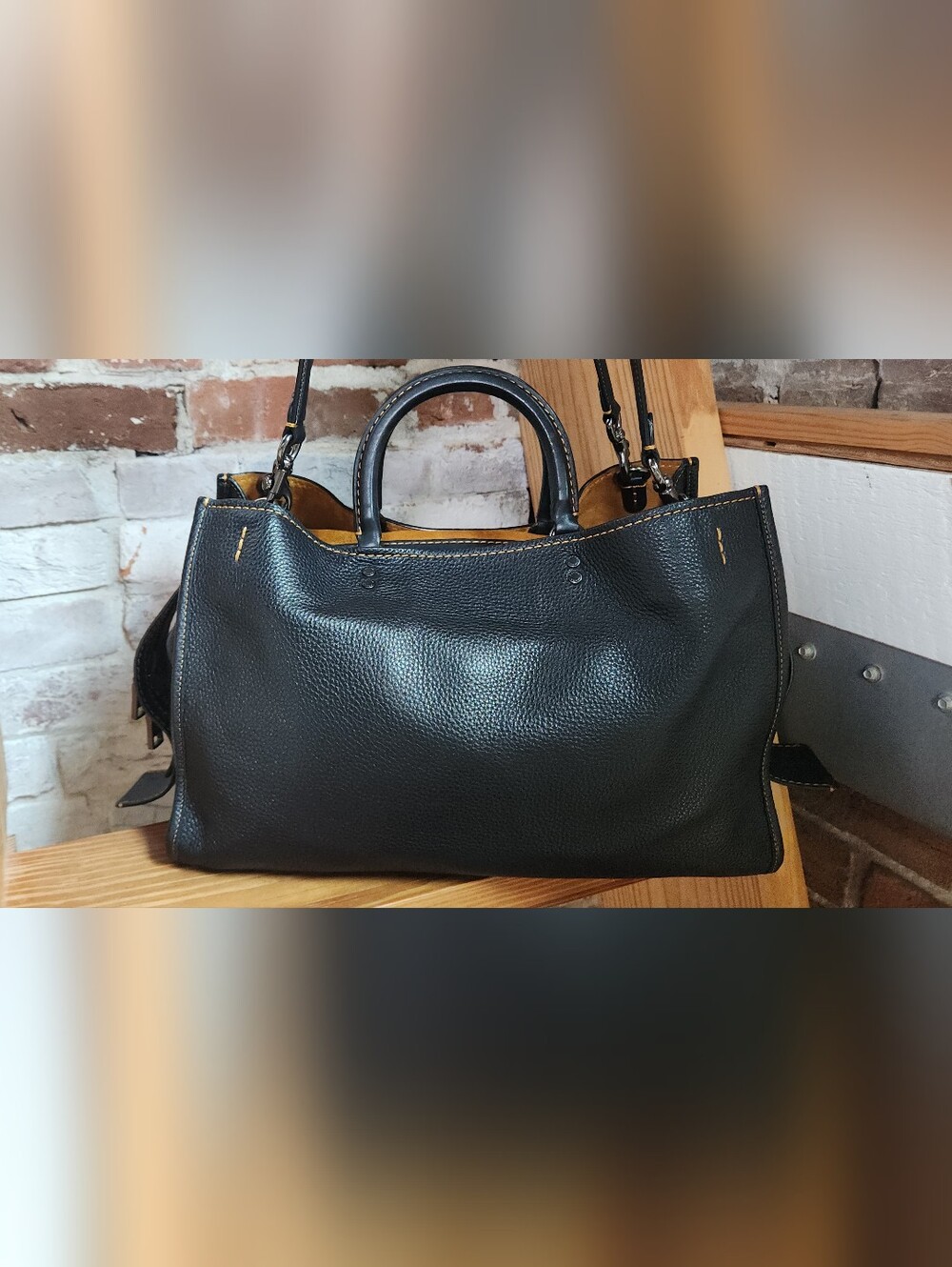 Coach Rogue 39 Black / Pewter
